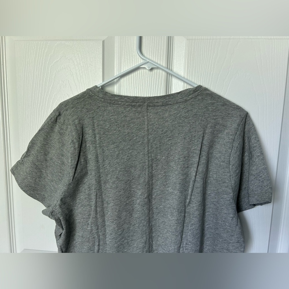 J. Crew NWT Grey Girlfriend Short Sleeve Tee Shirt Size XL - Picture 3 of 9